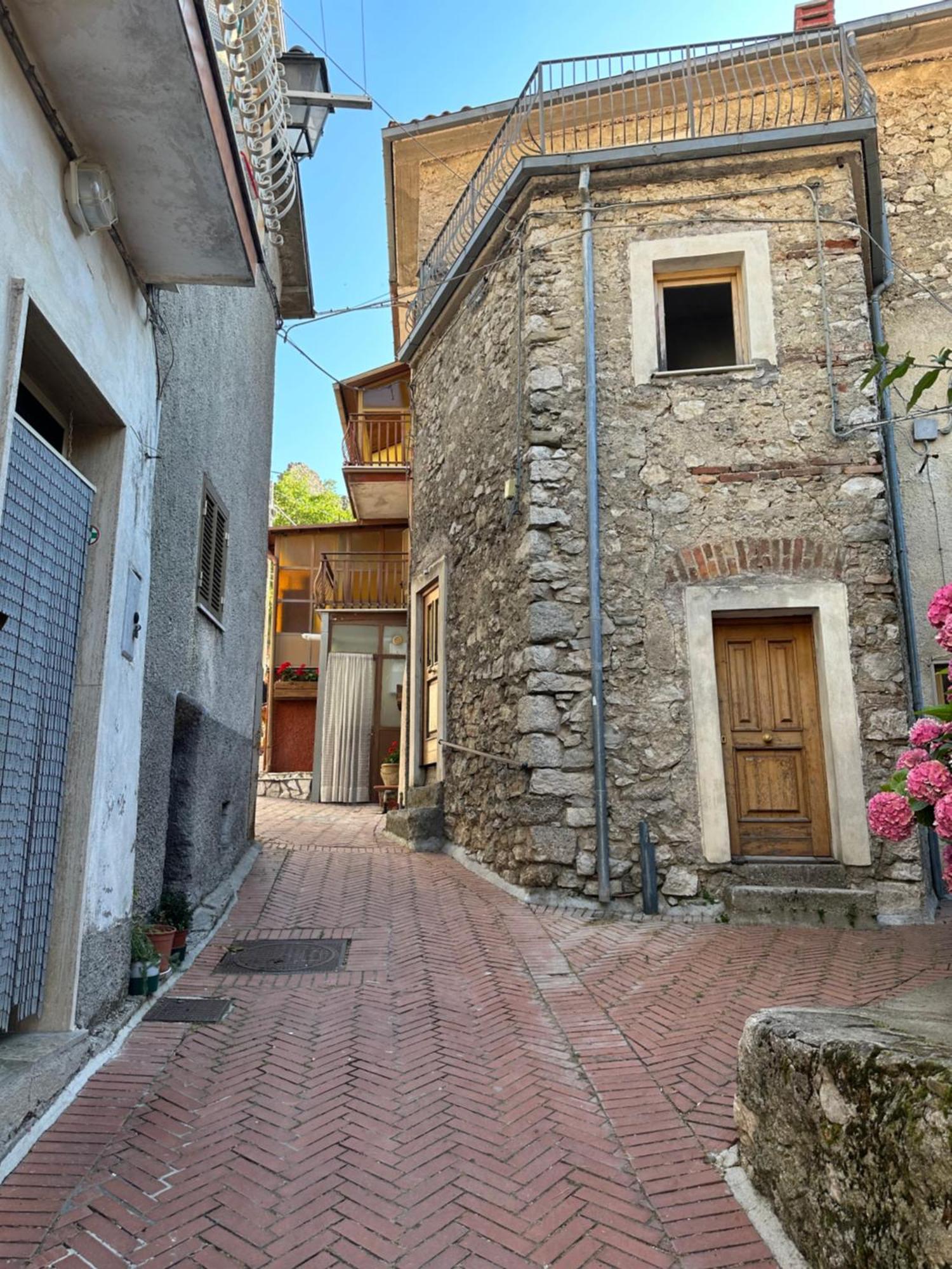 Mariella Vernile Civitella Roveto Bagian luar foto